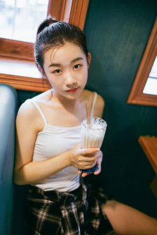 丈夫不在家的午饭过后的时光